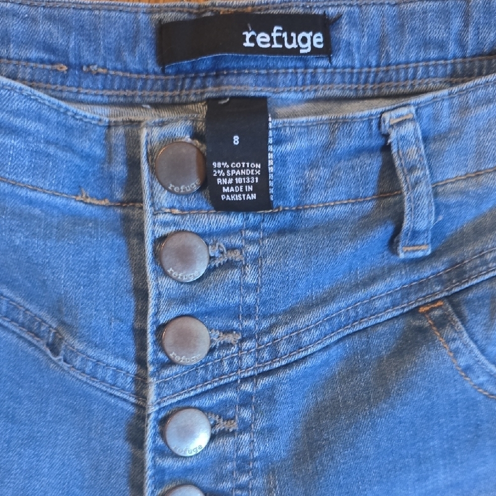 Refuge High Rise Blue Jeans - Picture 2 of 9